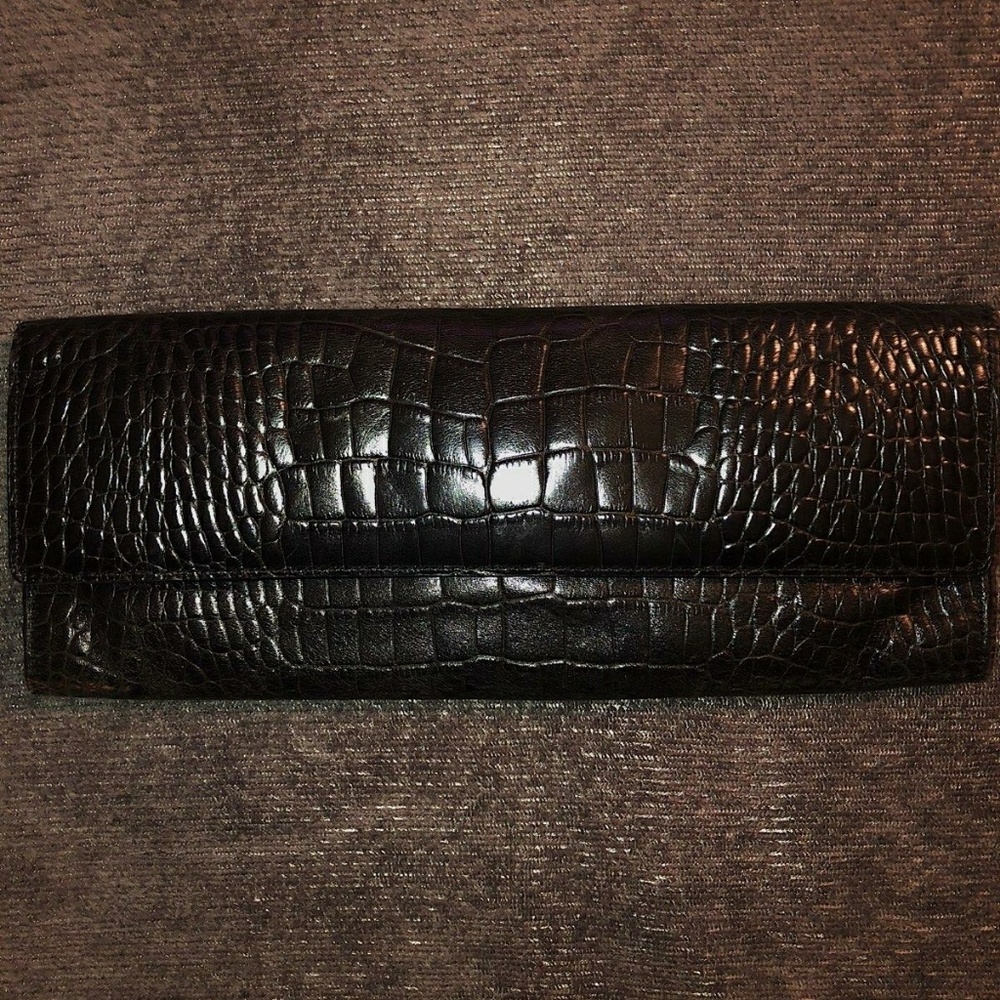 Ann Taylor Clutch Wallet
